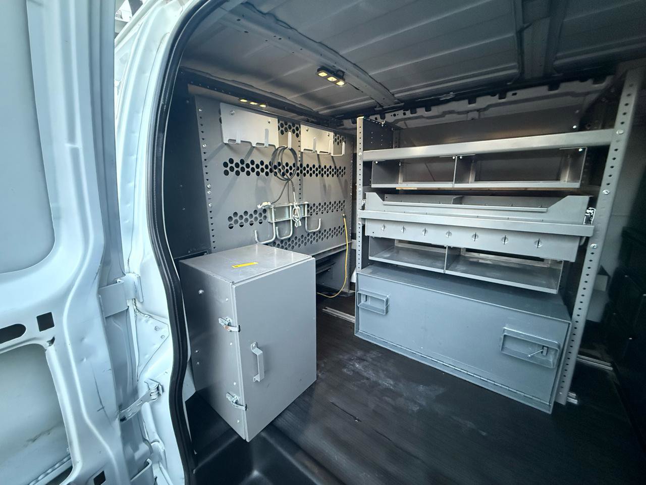Used 2019 Chevrolet Express 2500 2500 Cargo w/ Driver Convenience Package RWD image 16