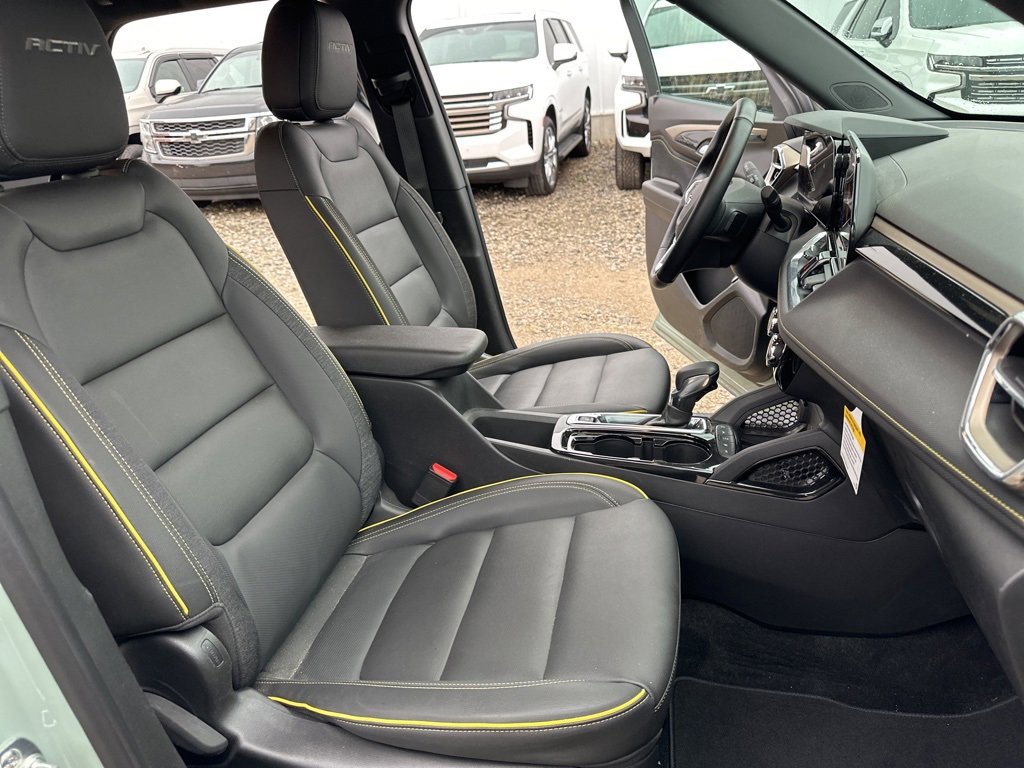 Used 2025 Chevrolet TrailBlazer ACTIV w/ Convenience Package image 21