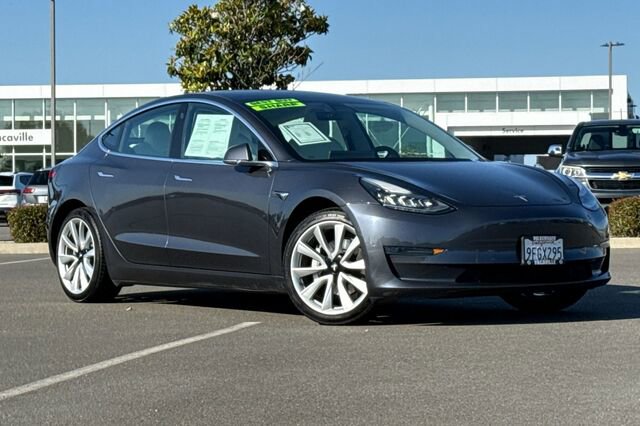 Used 2019 Tesla Model 3 Standard Range RWD image 2