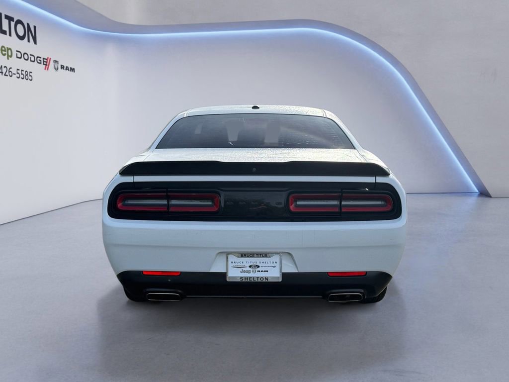 Used 2020 Dodge Challenger SXT w/ Blacktop Package RWD image 5