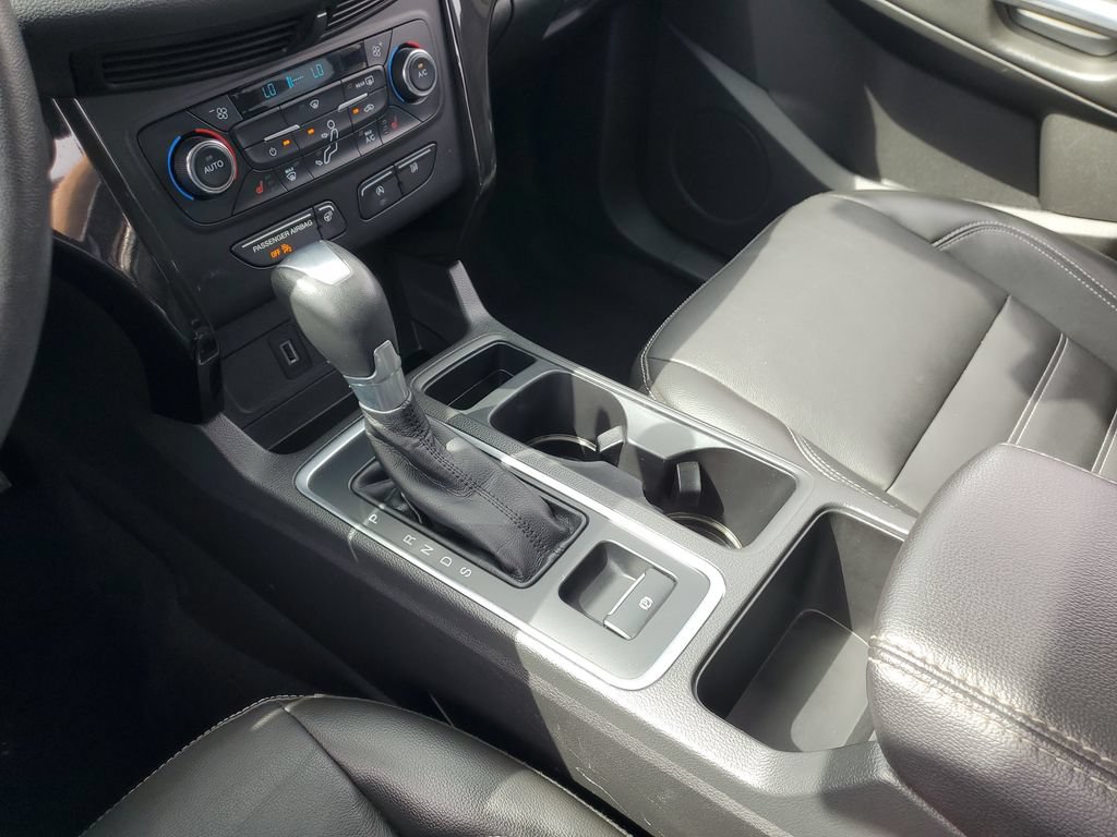 Used 2017 Ford Escape Titanium w/ Canadian Touring Package AWD/4WD image 30