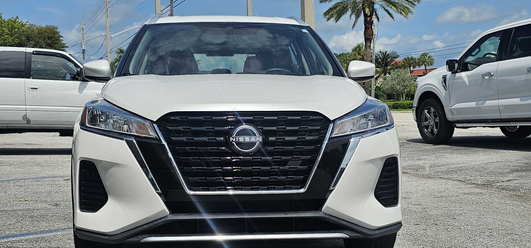 Used 2022 Nissan Kicks SV FWD image 27