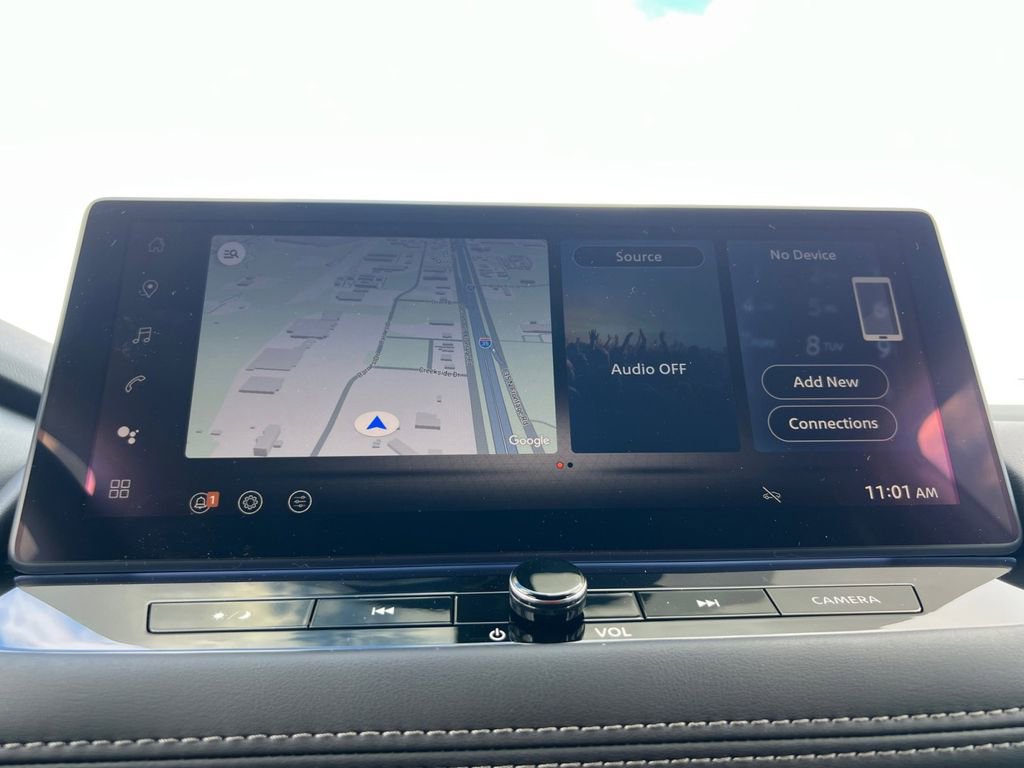 New 2026 Nissan Rogue Platinum image 8