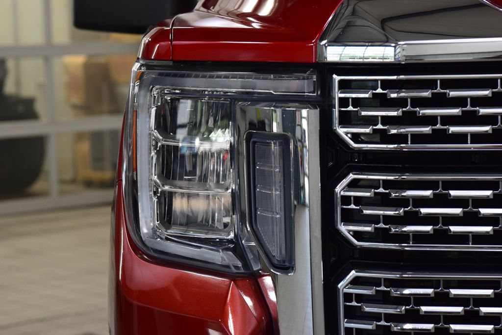 Used 2022 GMC Sierra 2500 Denali w/ Denali Ultimate Package AWD/4WD image 10