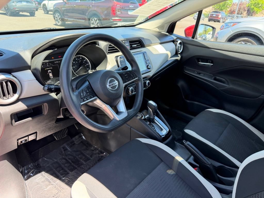 Used 2021 Nissan Versa SV FWD image 16