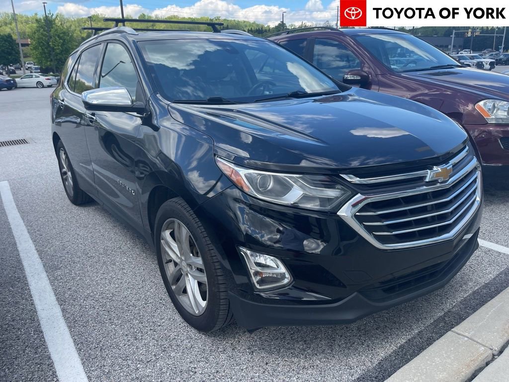 Used 2018 Chevrolet Equinox Premier FWD image 1