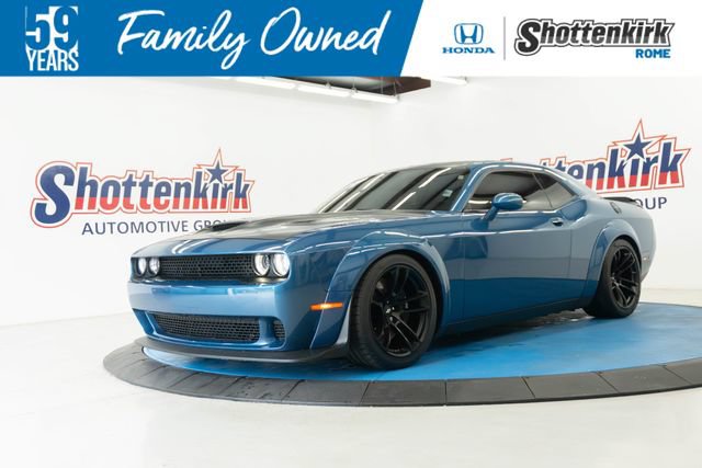 Used 2021 Dodge Challenger R/T Scat Pack RWD image 1
