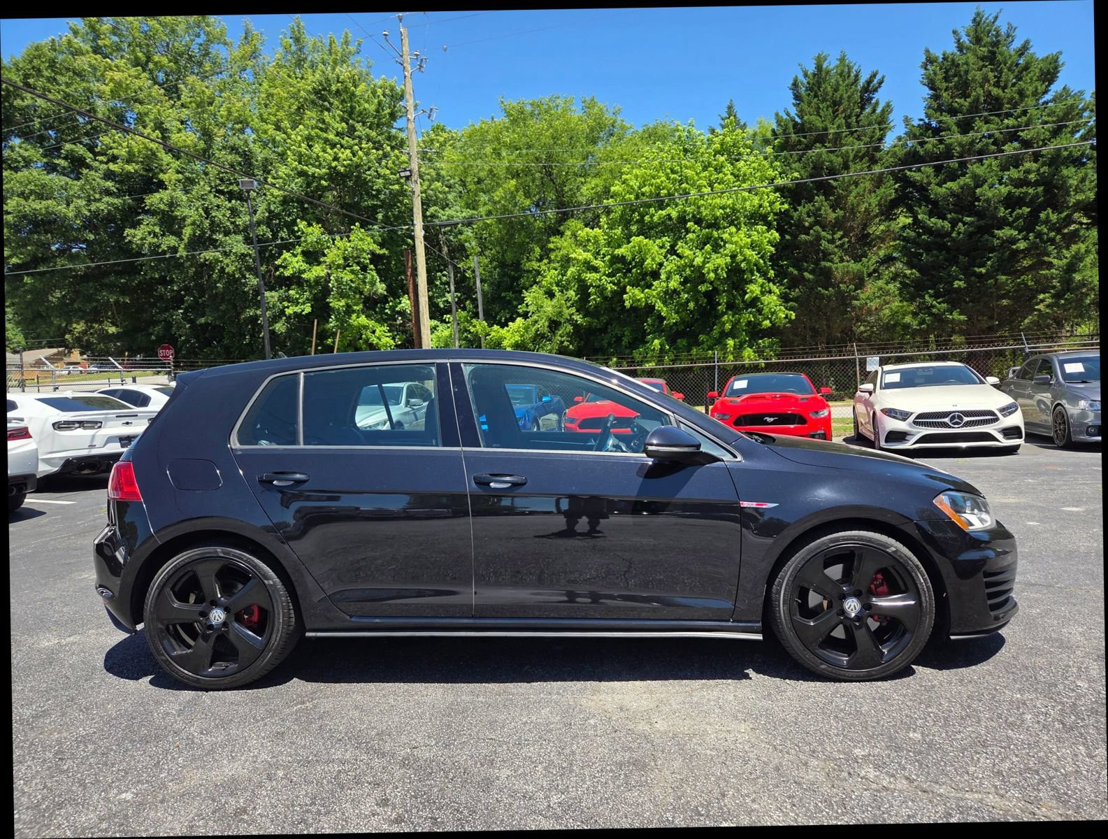 Used 2016 Volkswagen GTI S FWD image 7