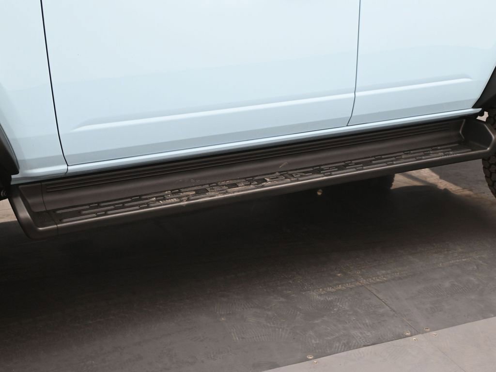 Certified 2025 Ford Bronco Heritage Edition image 24