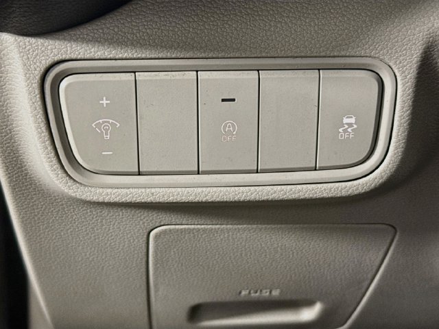 Used 2020 Kia Soul LX FWD image 9