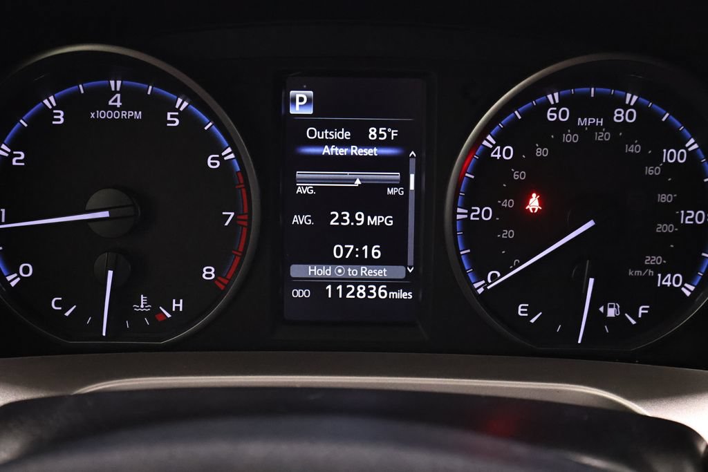 Used 2018 Toyota RAV4 LE w/ Carpet Mat Package AWD/4WD image 21