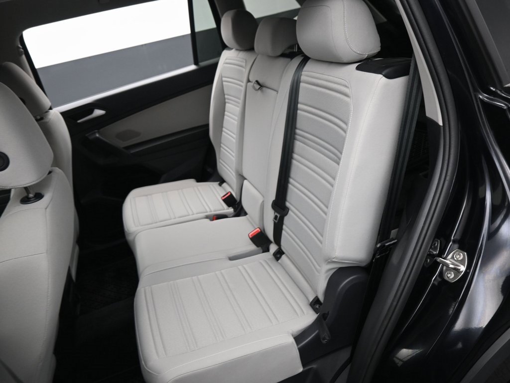 Used 2024 Volkswagen Tiguan S image 31