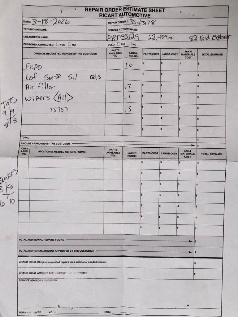 Certified 2022 Ford Explorer XLT w/ Equipment Group 202A image 6