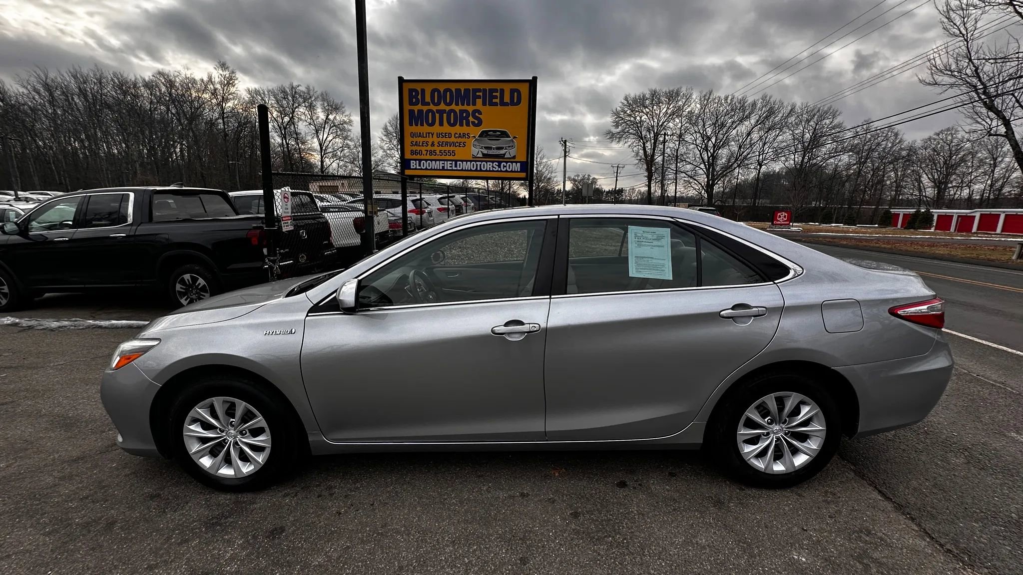 Used 2015 Toyota Camry LE image 8