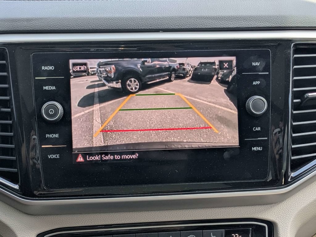 Used 2022 Volkswagen Atlas SEL AWD/4WD image 32