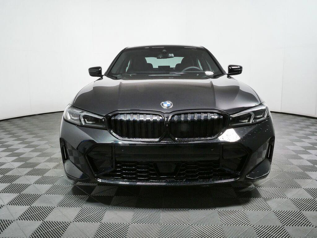 Used 2026 BMW 330i Sedan w/ M Sport Package RWD image 35
