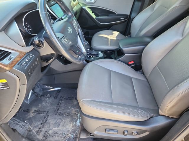 Used 2017 Hyundai Santa Fe Limited w/ Cargo Package AWD/4WD image 7