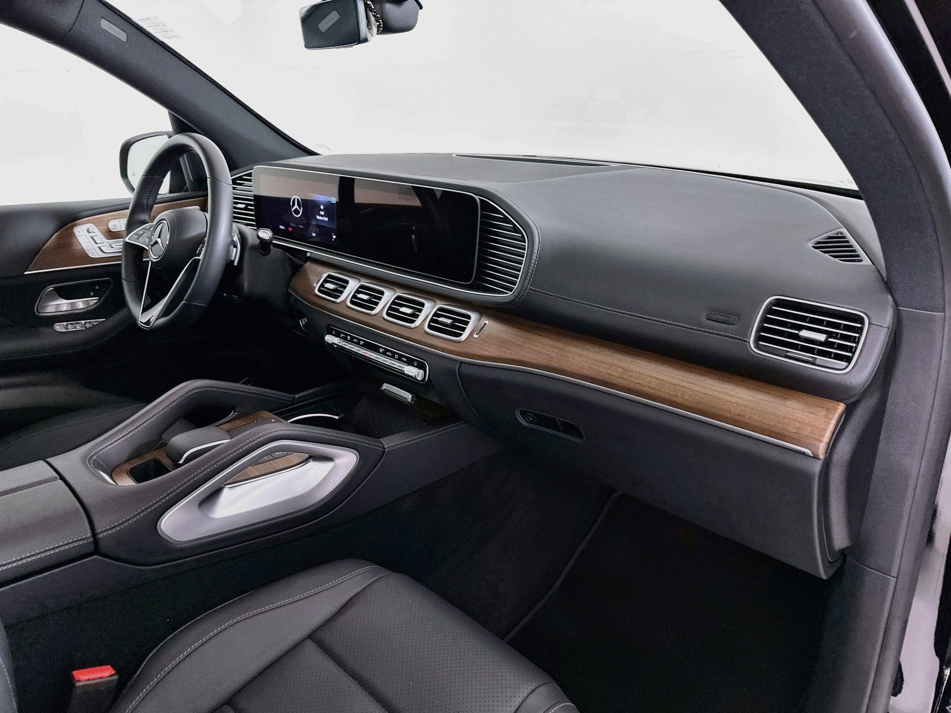 Certified 2026 Mercedes-Benz GLE 350 4MATIC image 31