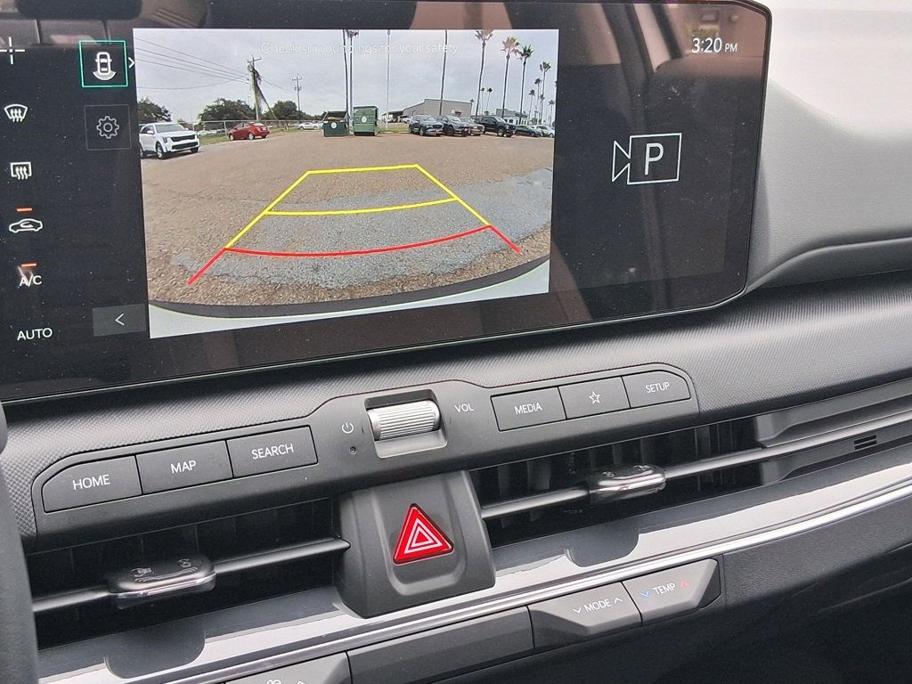 Used 2025 Kia K4 EX image 8