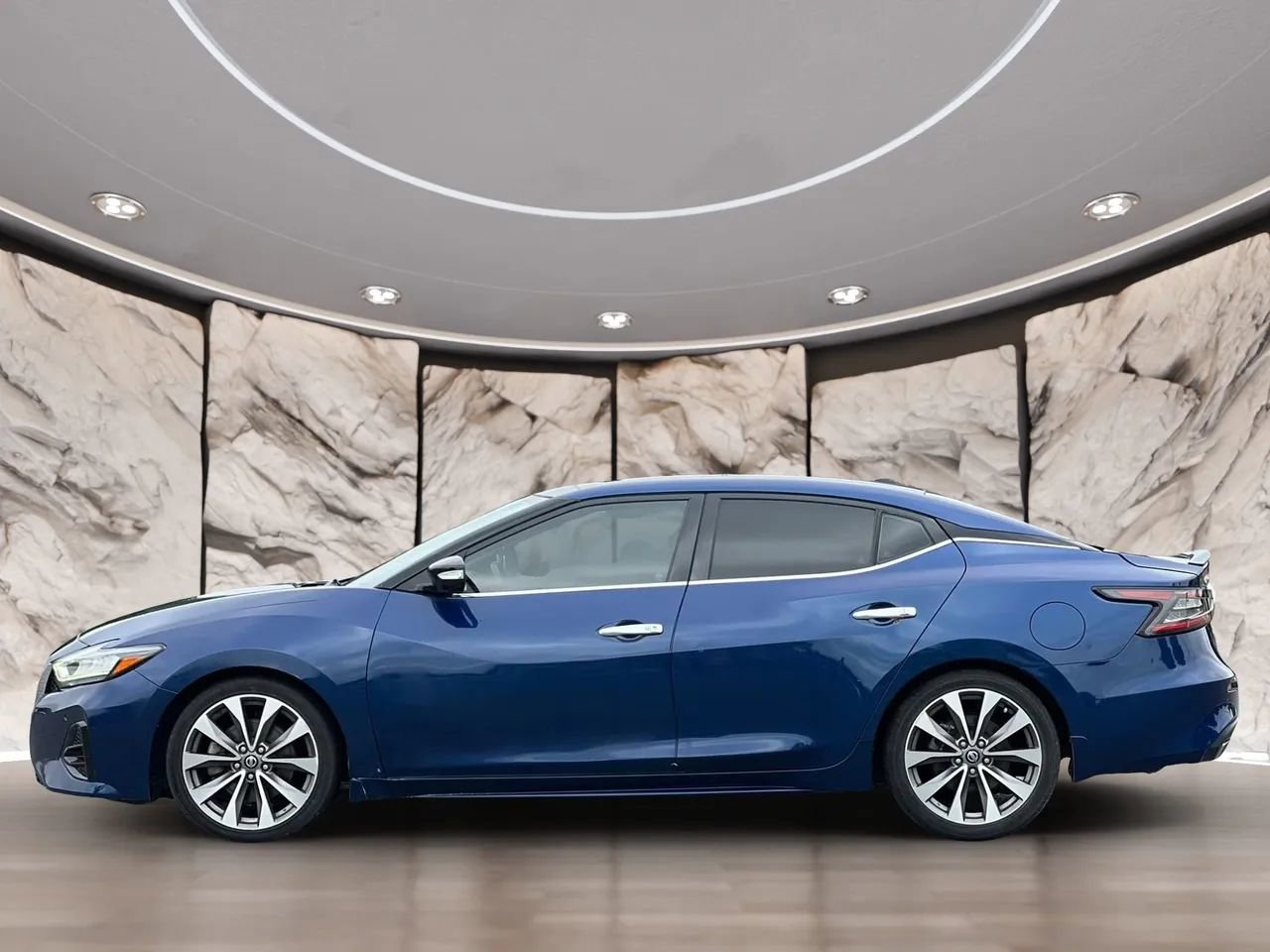 Used 2020 Nissan Maxima Platinum w/ Sport Mat Group FWD image 8