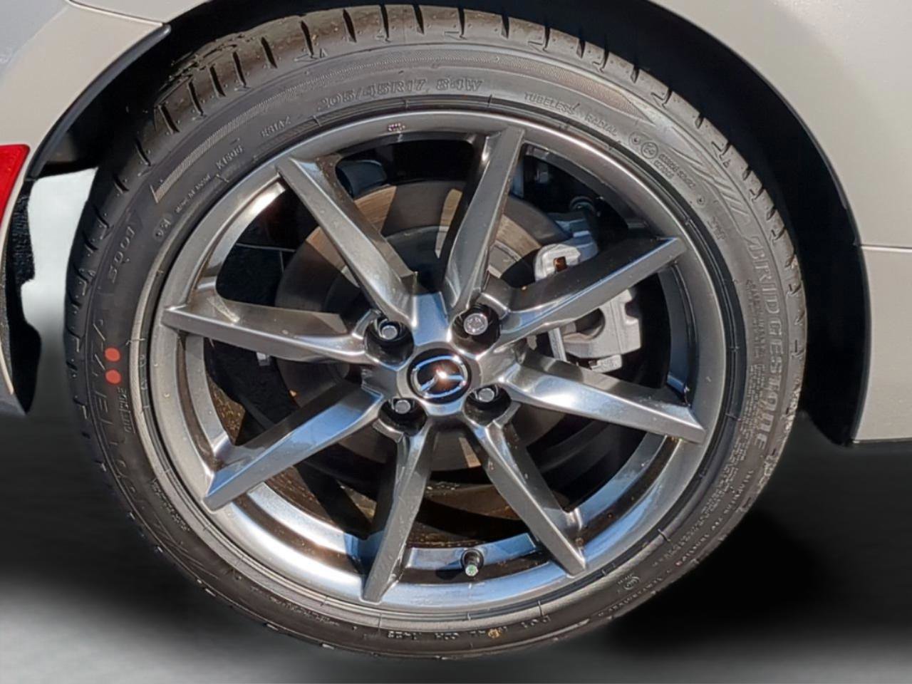 Used 2023 MAZDA MX-5 Miata Grand Touring RWD image 24