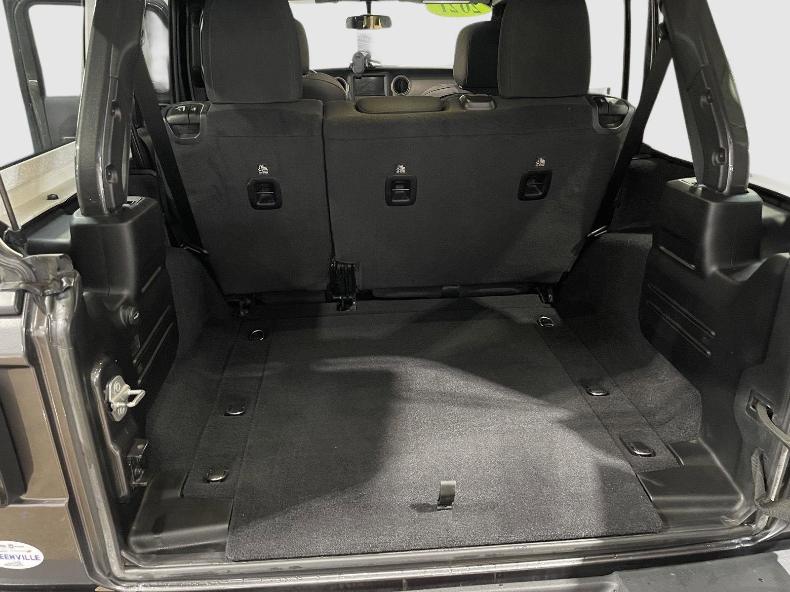 Used 2021 Jeep Wrangler Unlimited Sport image 23