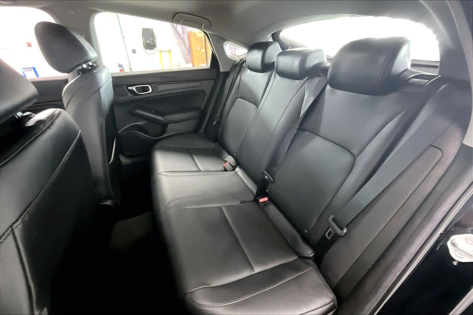 Used 2024 Acura Integra image 26