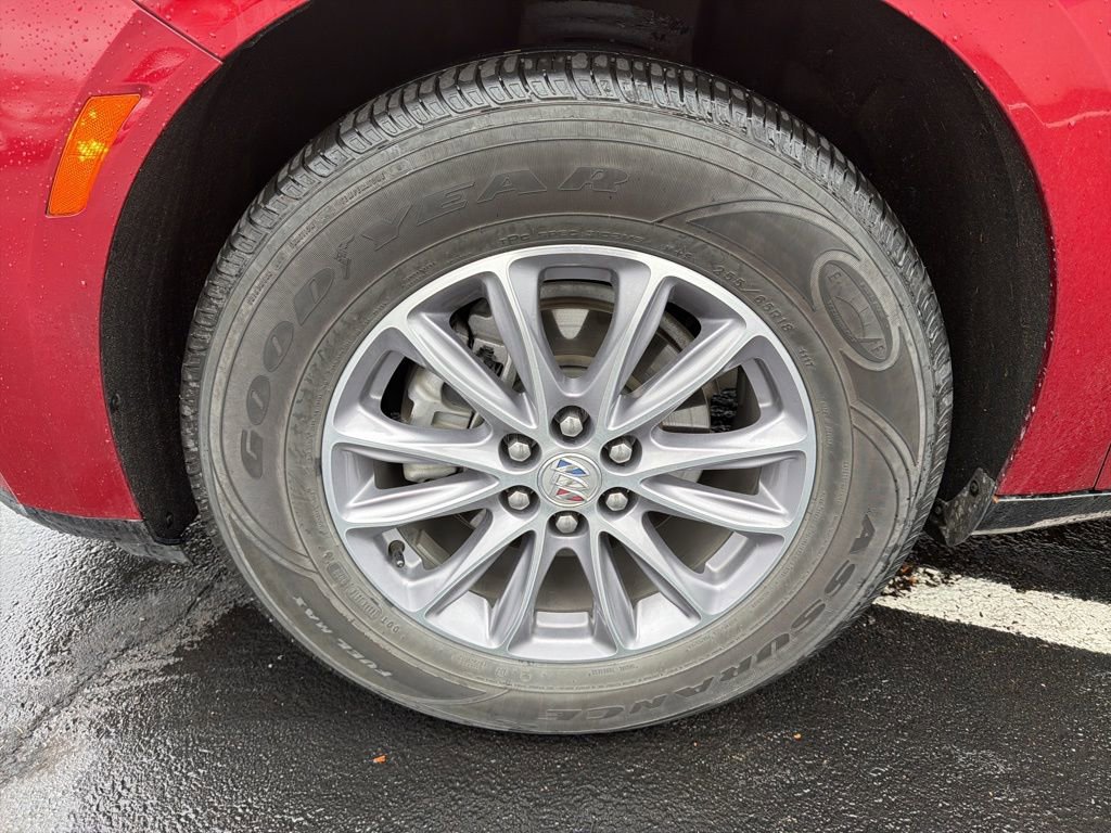 Used 2024 Buick Enclave Premium image 10