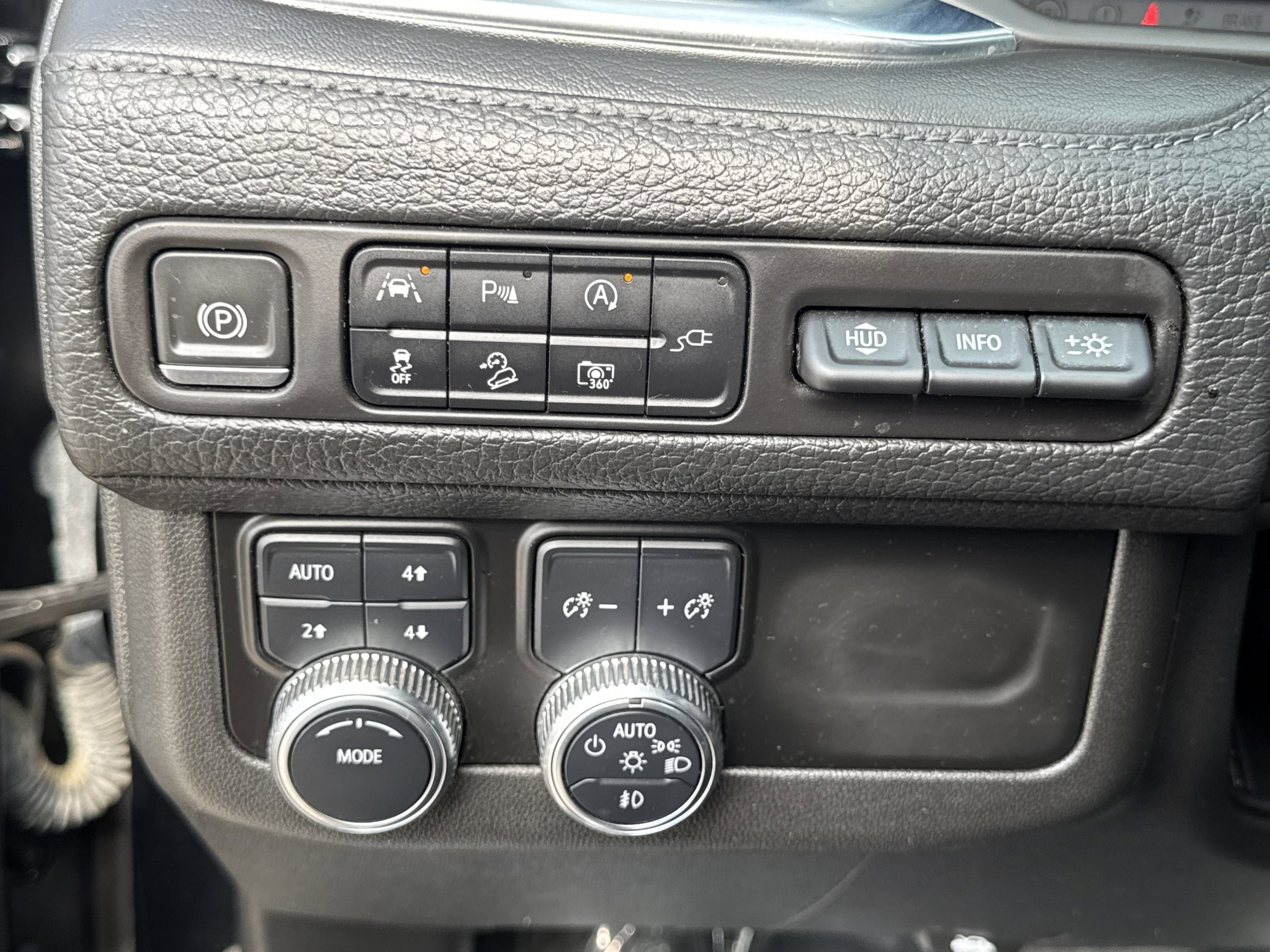 Used 2022 GMC Yukon Denali image 19