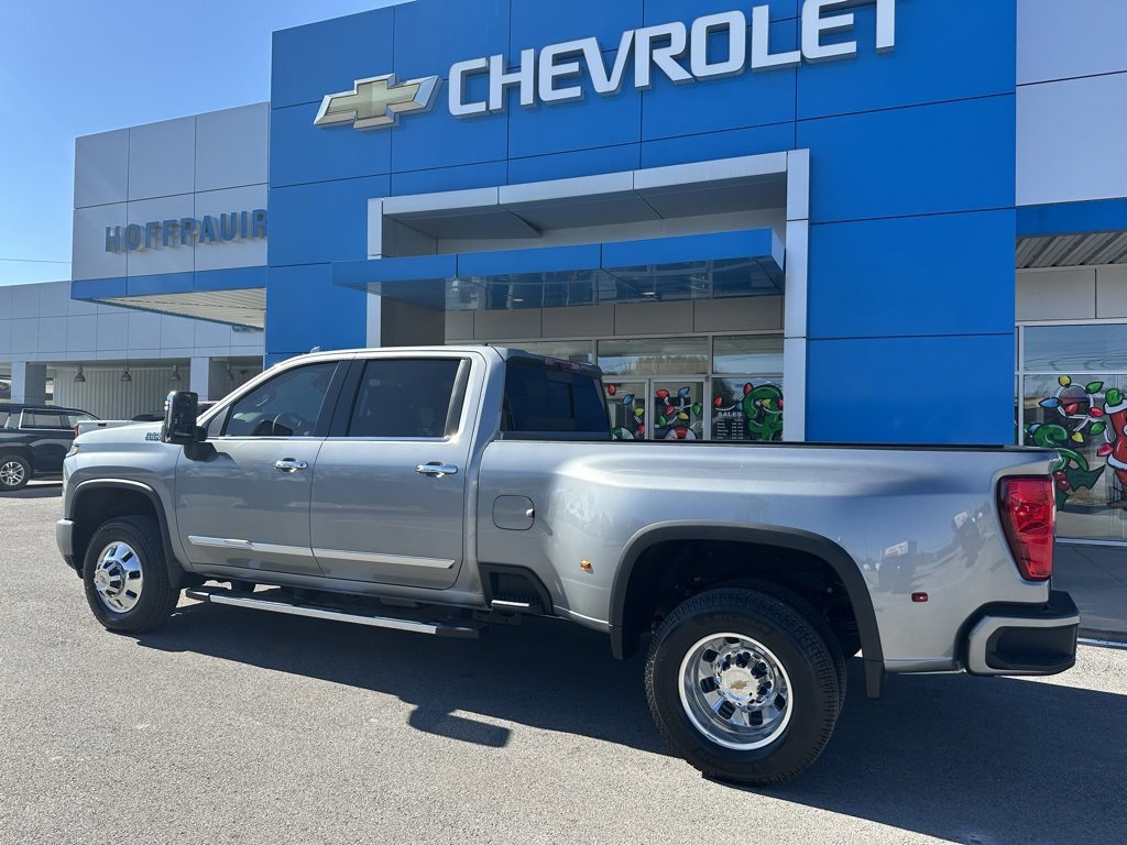 New 2026 Chevrolet Silverado 3500 High Country w/ Technology Package image 9