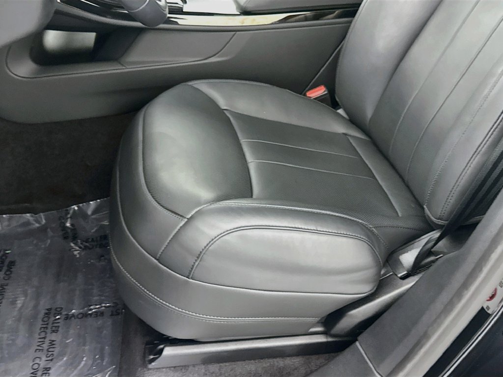 Used 2026 Land Rover Range Rover Sport SE AWD/4WD image 19