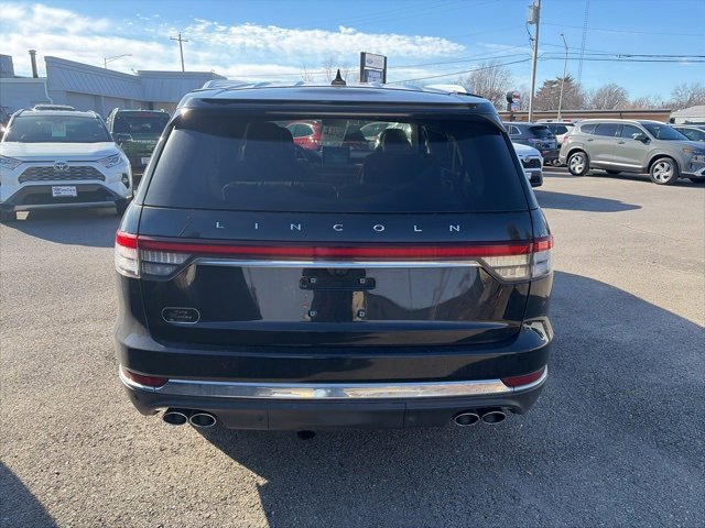Used 2023 Lincoln Aviator Reserve w/ Equipment Group 201A image 5