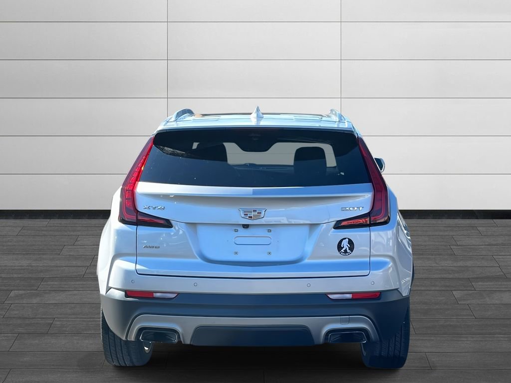 Used 2019 Cadillac XT4 Premium Luxury w/ Enhanced Visibility Package image 4