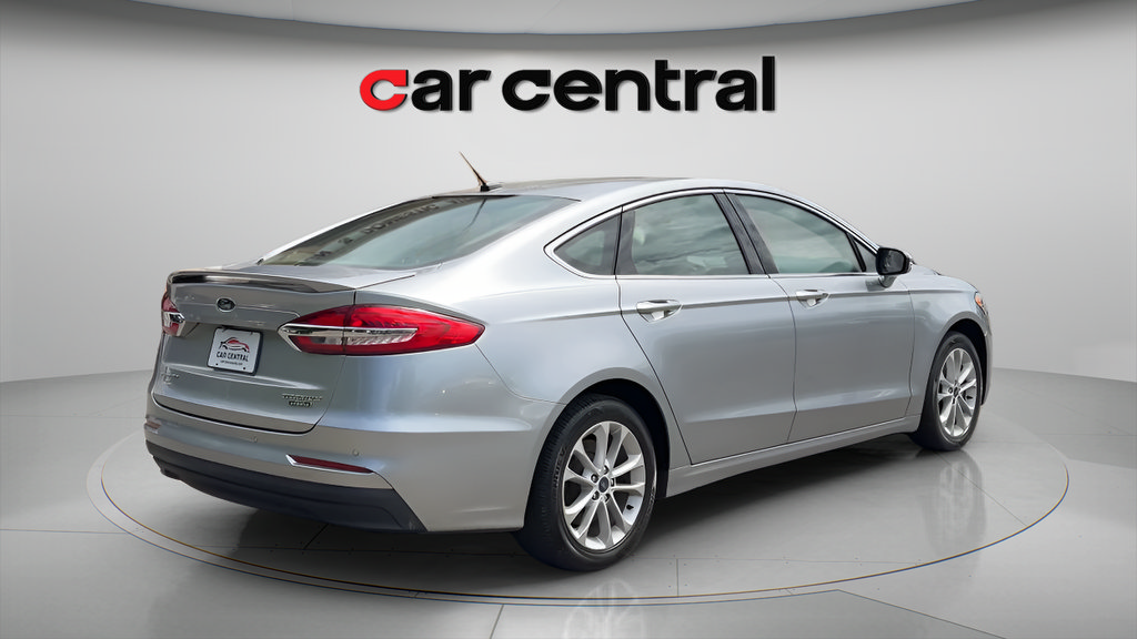 Used 2020 Ford Fusion Energi Titanium FWD image 6