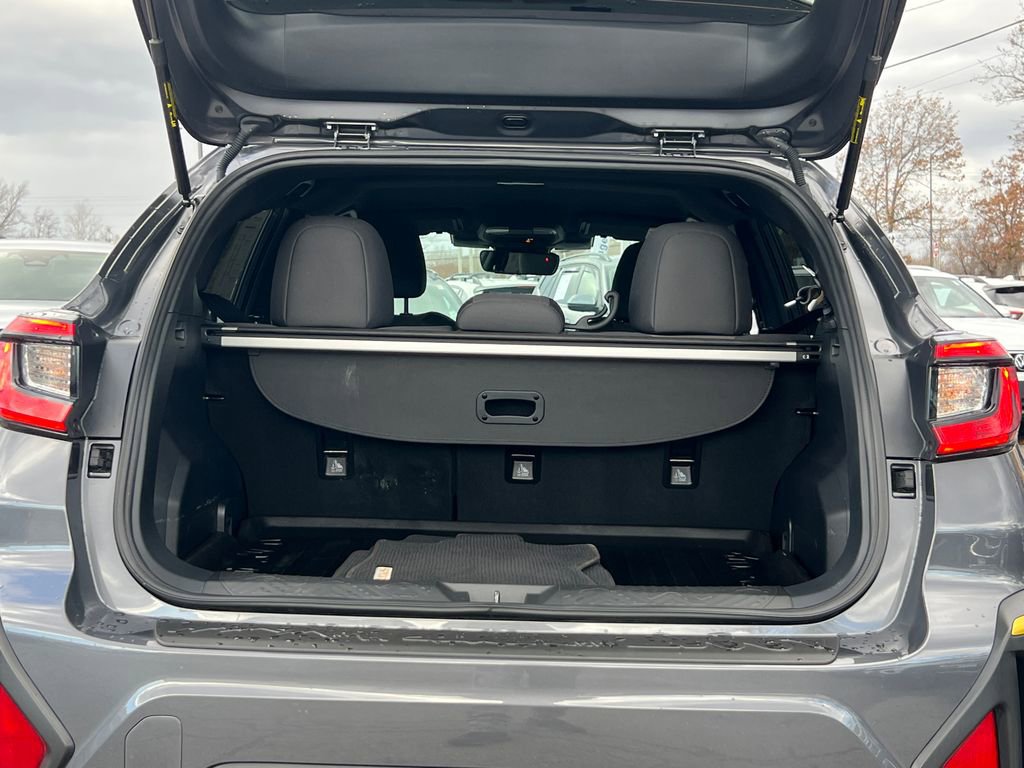 Certified 2025 Subaru Crosstrek 2.5i Sport w/ Crosstrek Mirror Package image 17