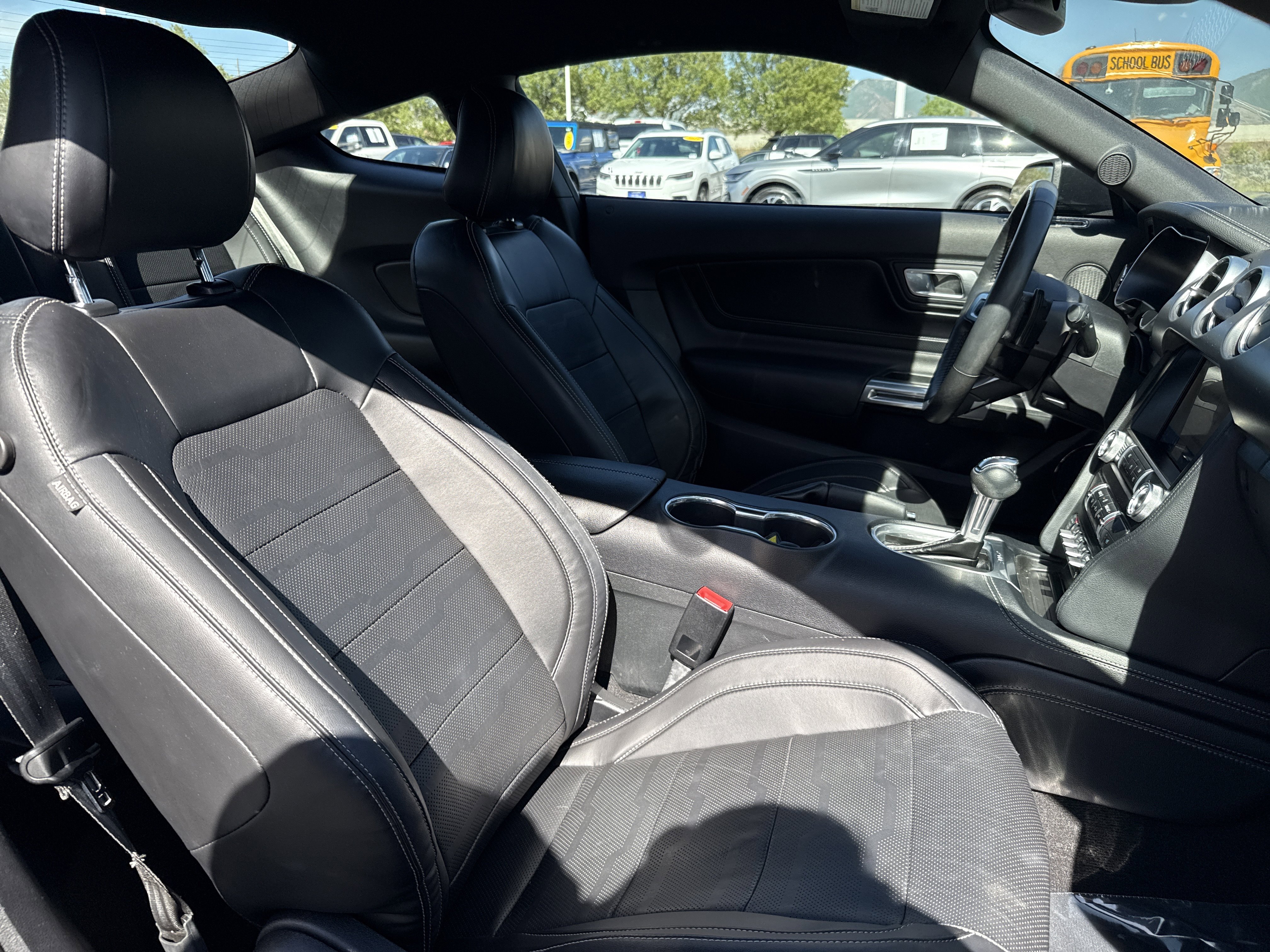 Used 2022 Ford Mustang GT Premium w/ Equipment Group 401A RWD image 26