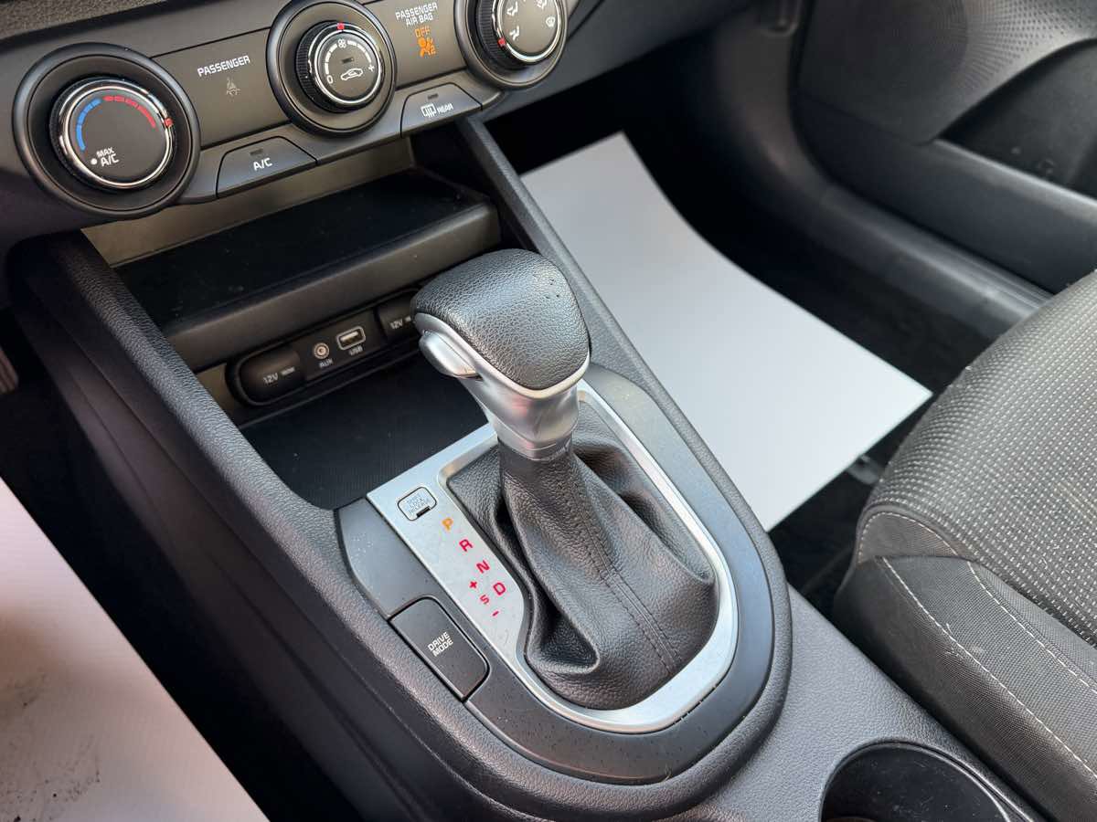 Used 2020 Kia Forte LXS image 23