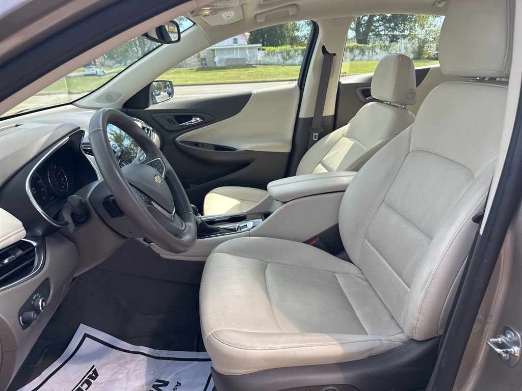 Used 2024 Chevrolet Malibu LT image 15