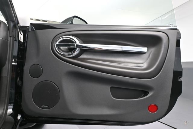 Used 2006 Chevrolet SSR w/ Preferred Equipment Group RWD image 24