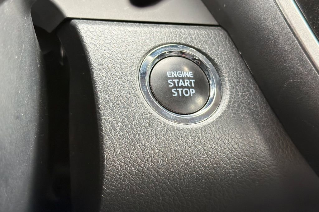 Used 2024 Toyota Camry XSE FWD image 18