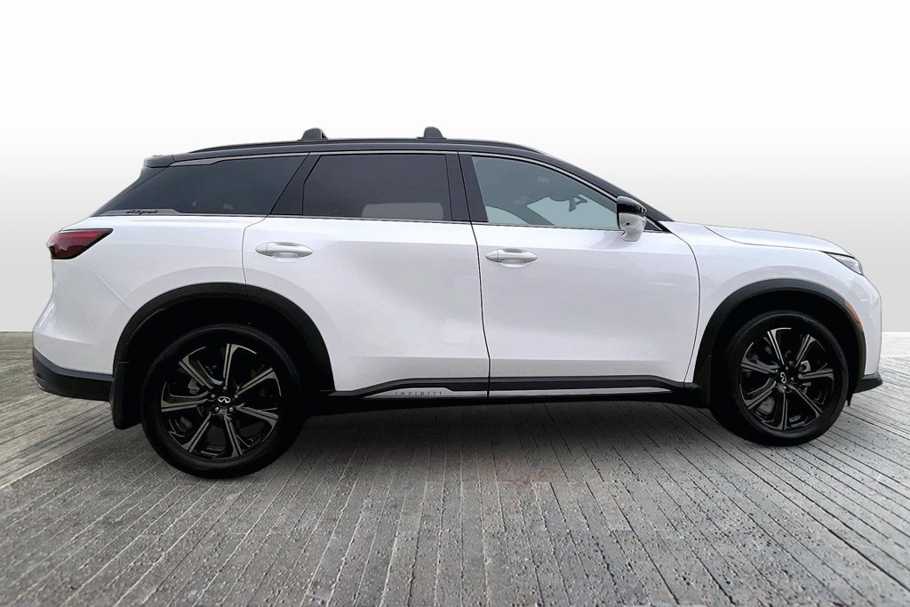 Certified 2026 INFINITI QX60 Autograph w/ Dark Cargo Package AWD/4WD image 8
