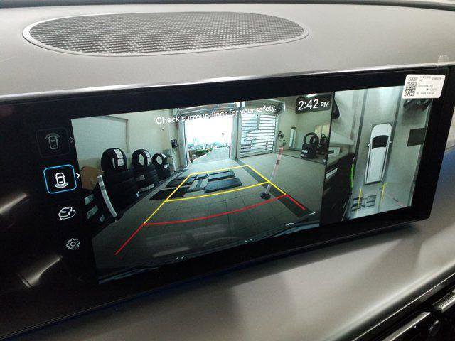 New 2026 Hyundai Ioniq 9 Calligraphy image 10