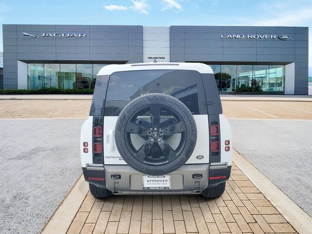 Certified 2023 Land Rover Defender 130 X-Dynamic SE AWD/4WD image 4
