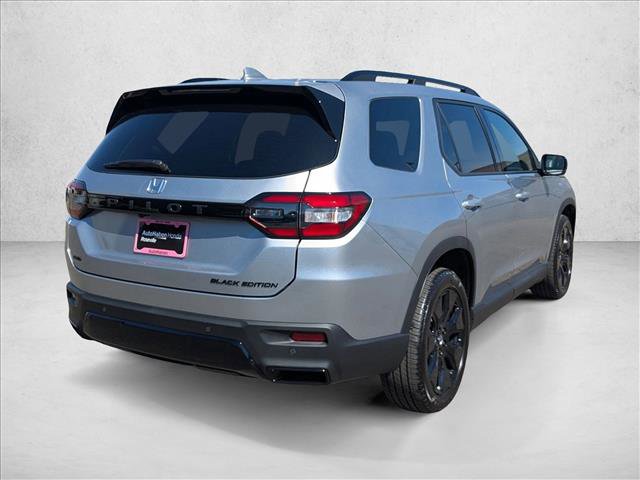 New 2026 Honda Pilot Black Edition image 2