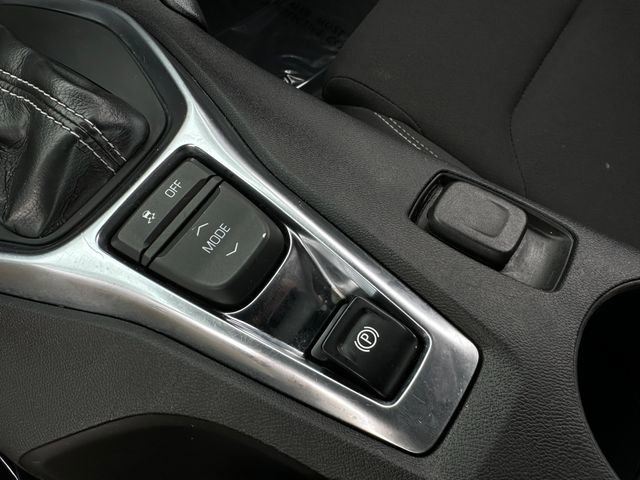 Used 2018 Chevrolet Camaro LT image 26