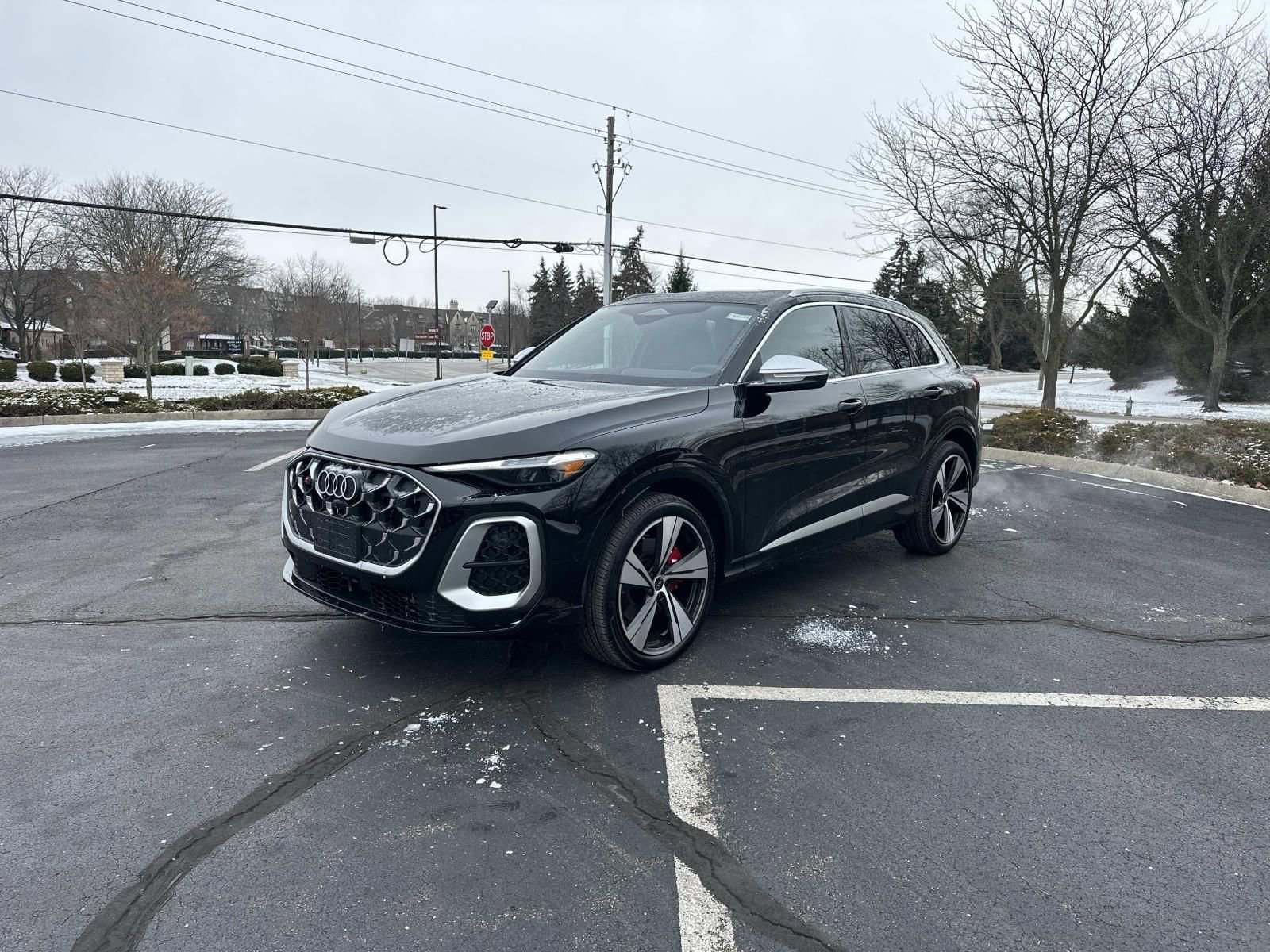 New 2025 Audi SQ5 Premium Plus AWD/4WD image 3