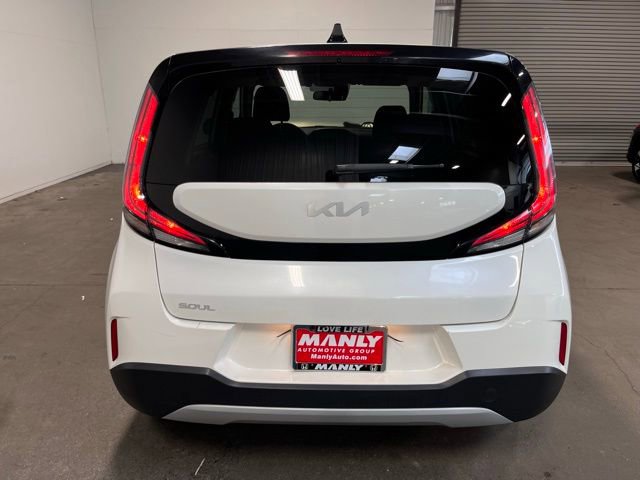 Used 2024 Kia Soul LX w/ Option Group 015 image 4
