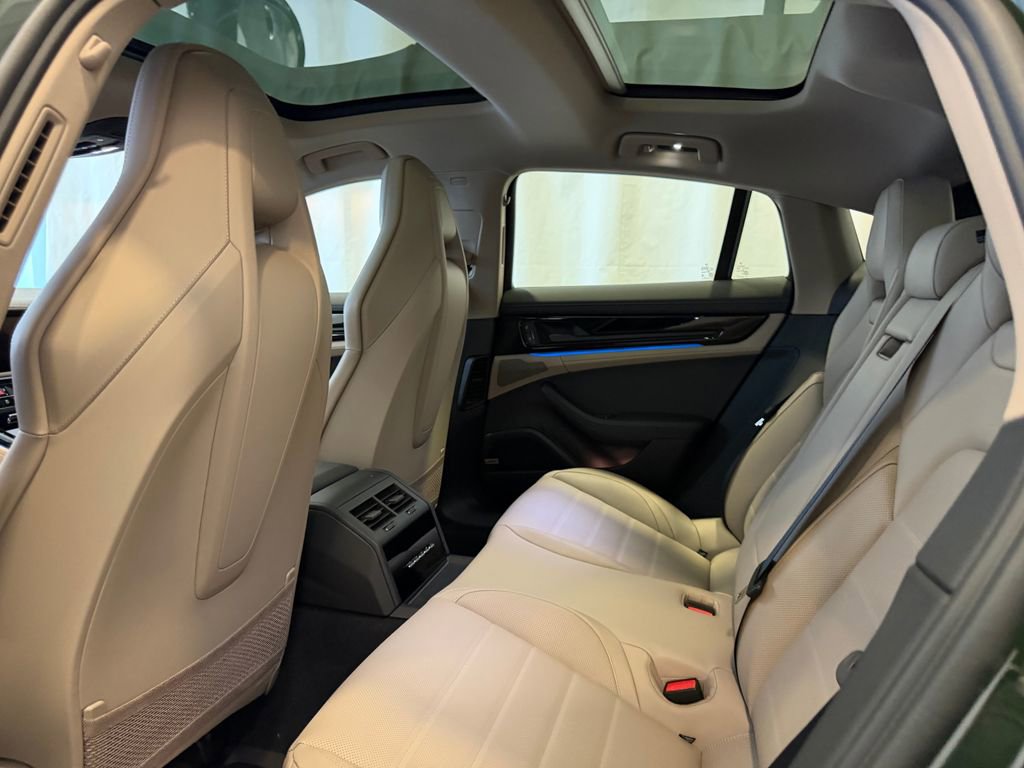 New 2026 Porsche Panamera 4 AWD/4WD image 24