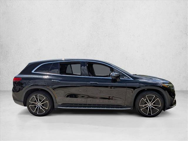 Used 2023 Mercedes-Benz EQS 450+ SUV image 4