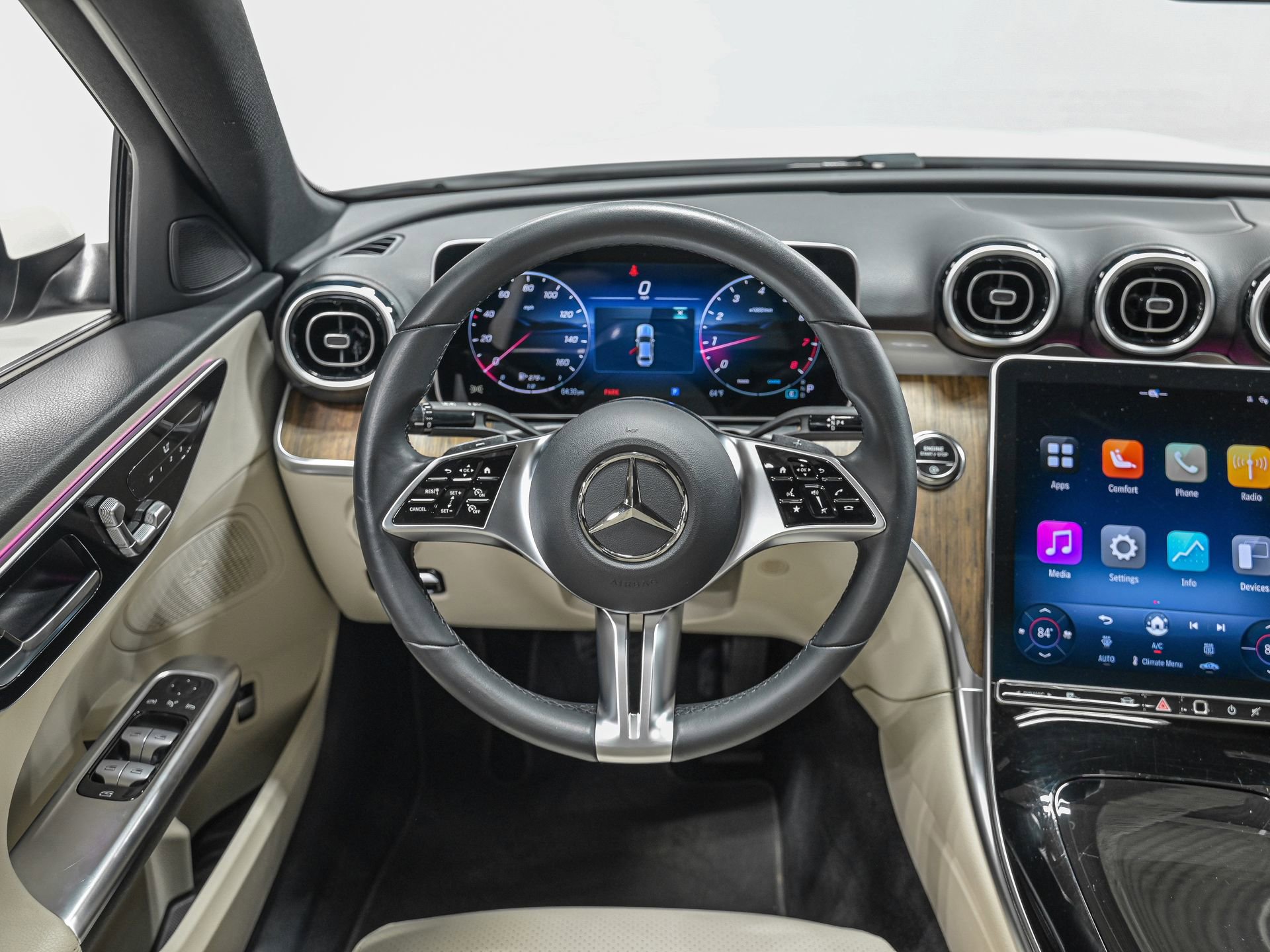 Used 2025 Mercedes-Benz C 300 4MATIC Sedan image 16
